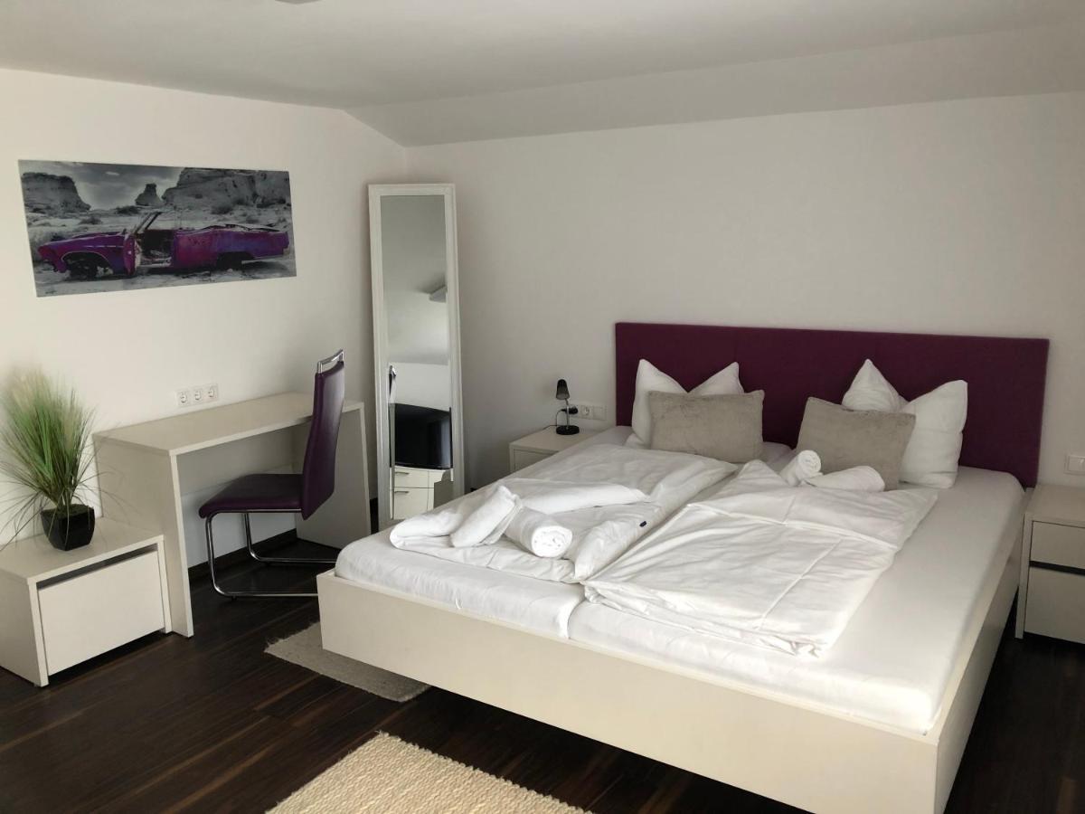 Apartment Таннгайм Екстер'єр фото